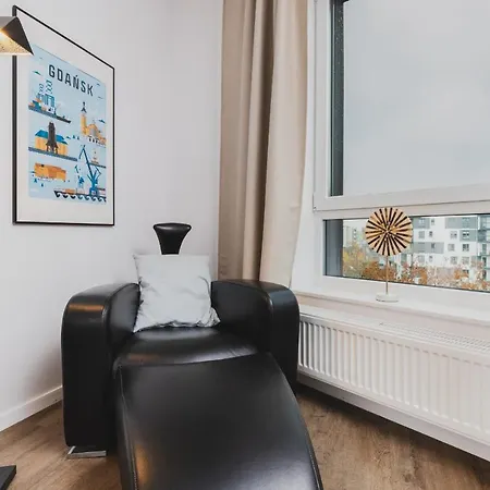 Apartment Slaska With Parking & Gym Business District By Renters Gdansk